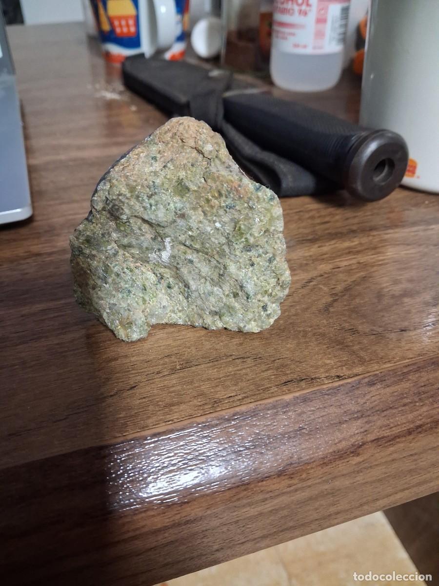 Coleccionismo de minerales: Roca de crisopasa verde - Foto 2