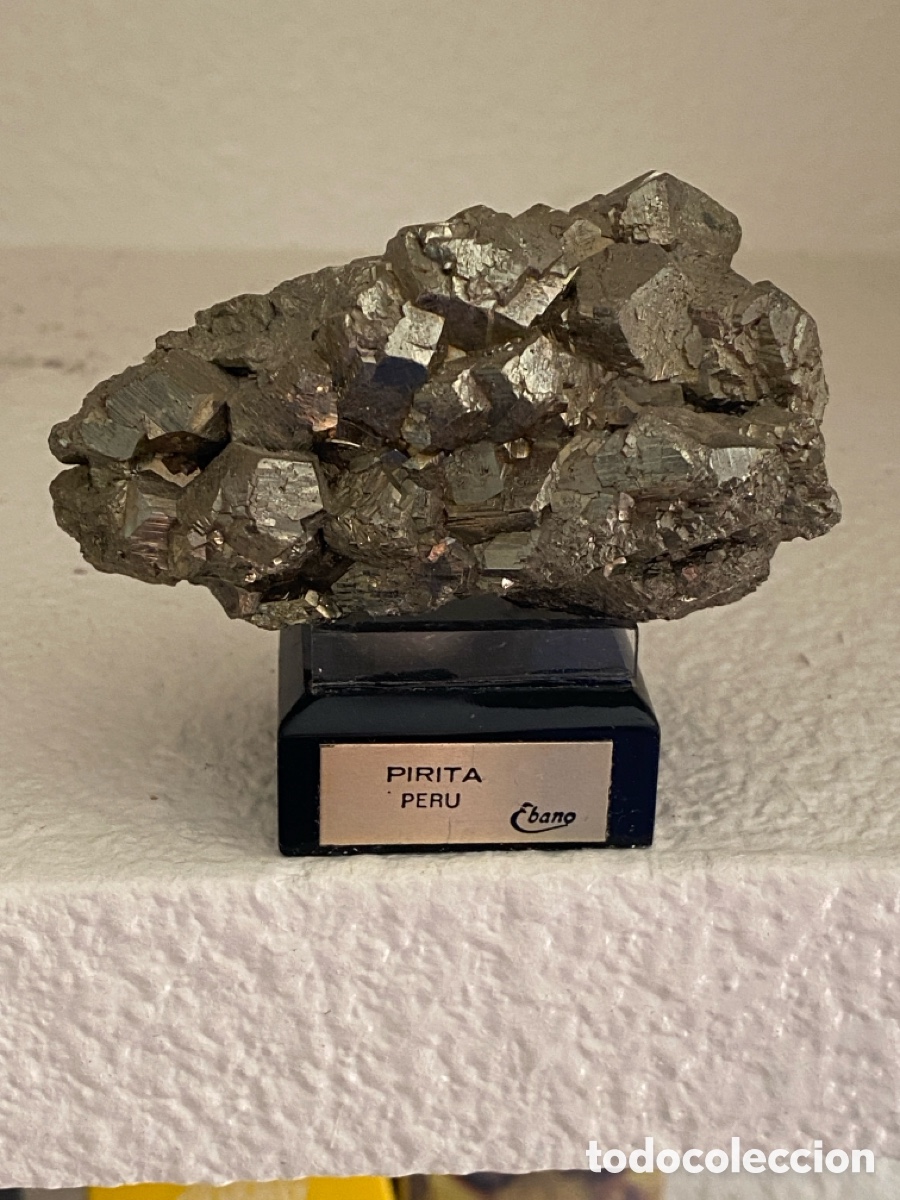 Coleccionismo de minerales: Pirita de per&uacute; con peana - Foto 2