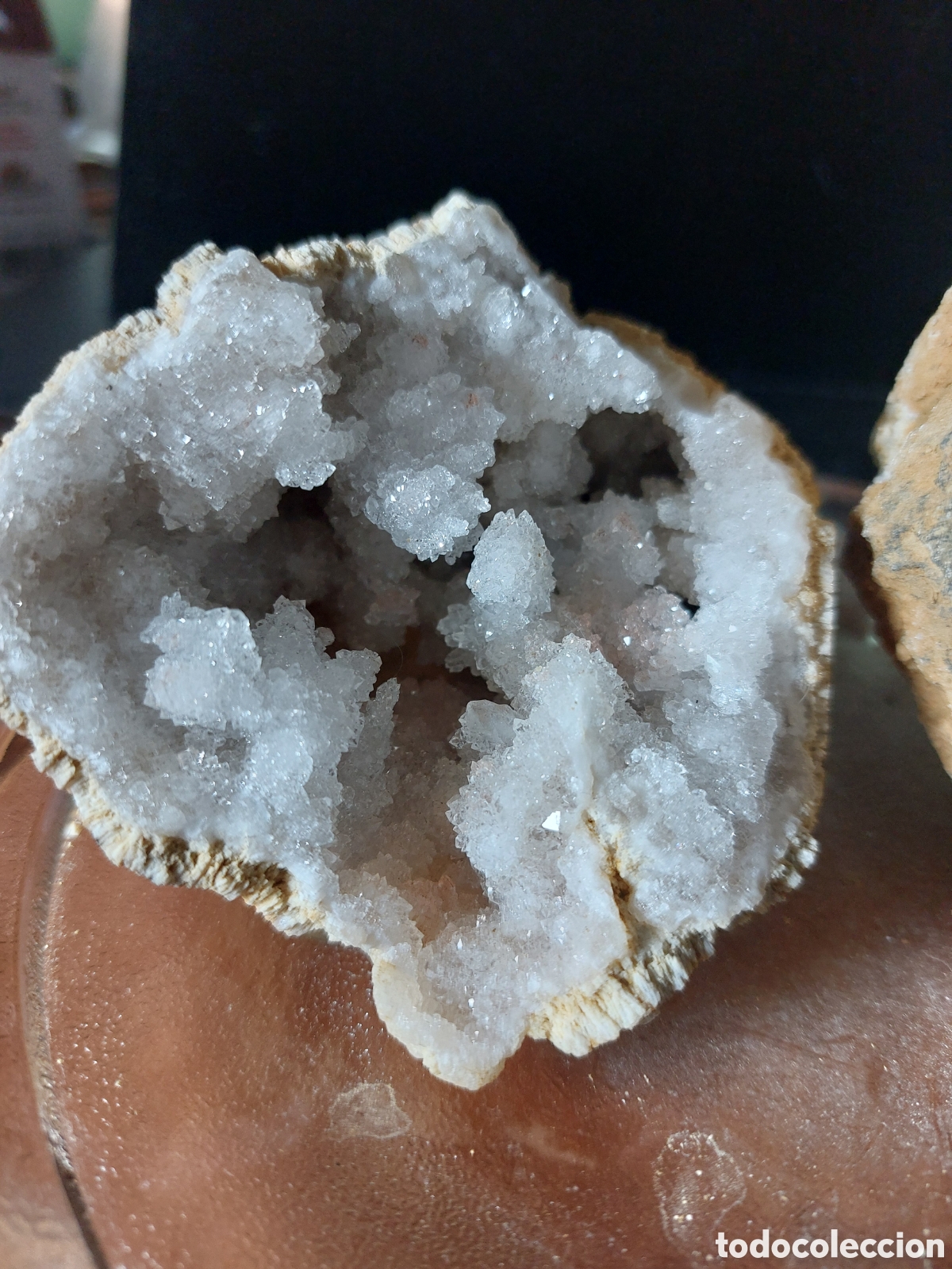 Coleccionismo de minerales: Geoda de unos 11 cms.