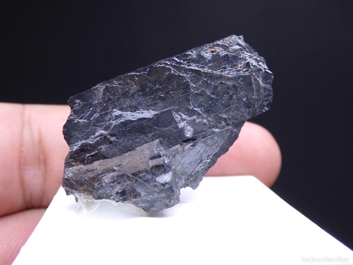 Coleccionismo de minerales: ✅FDMINERALS✅ ⚒️ FERROCOLUMBITA ⚒️ Marijao, Ankazobe, Analamanga, Madagascar - er108