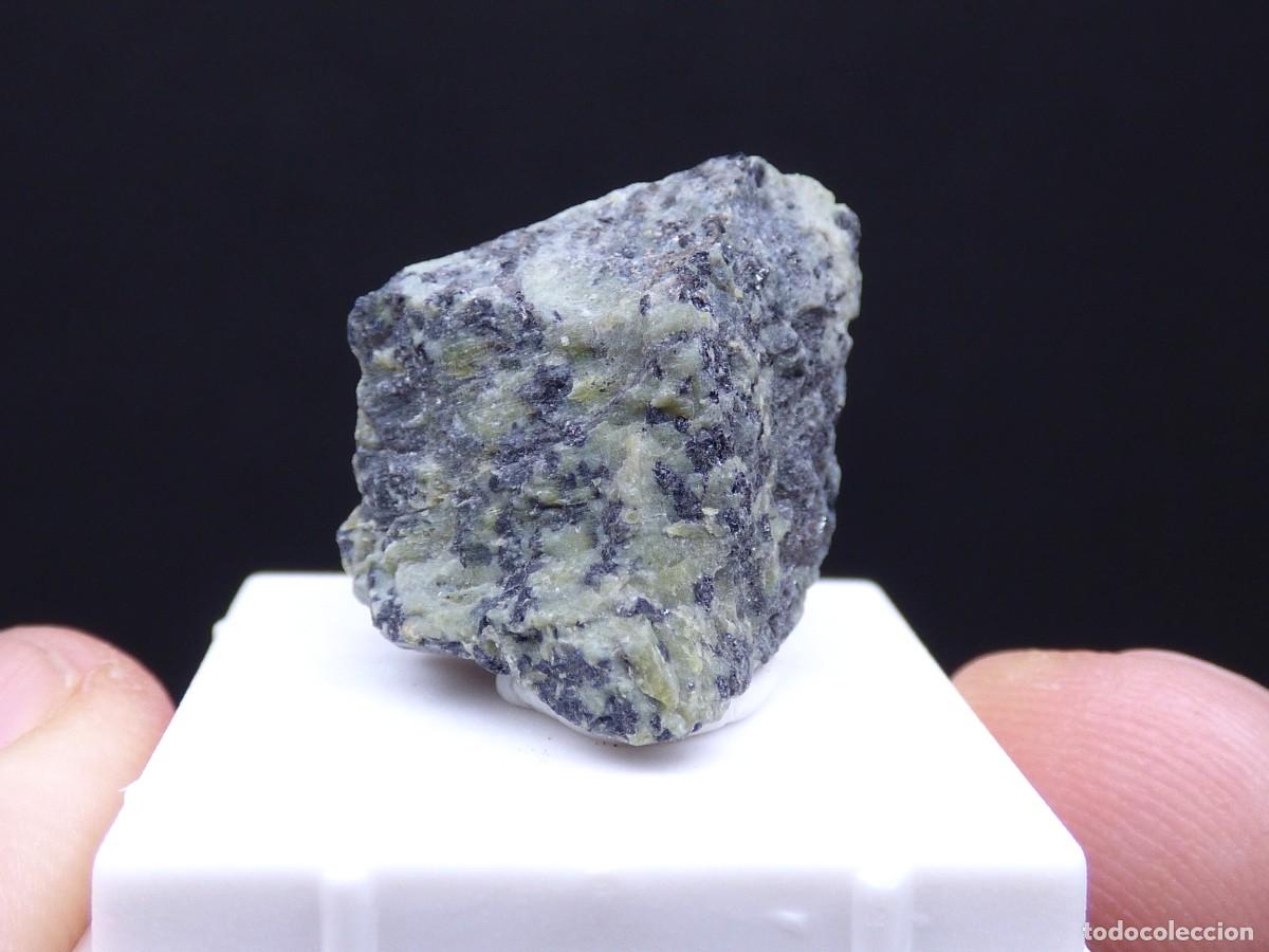 Coleccionismo de minerales: ✅FDMINERALS✅ ⚒️ CROMITA EN SERPENTINA ⚒️ Dep&oacute;sito de Cromita, Tomarza, Kayseri, Turqu&iacute;a - er120