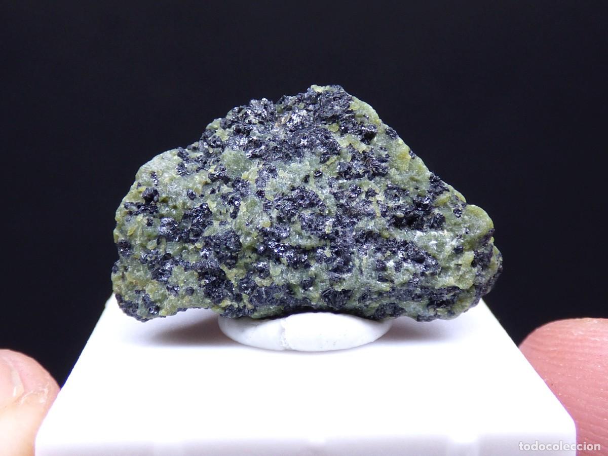 Coleccionismo de minerales: ✅FDMINERALS✅ ⚒️ CROMITA EN SERPENTINA ⚒️ Dep&oacute;sito de Cromita, Tomarza, Kayseri, Turqu&iacute;a - er124