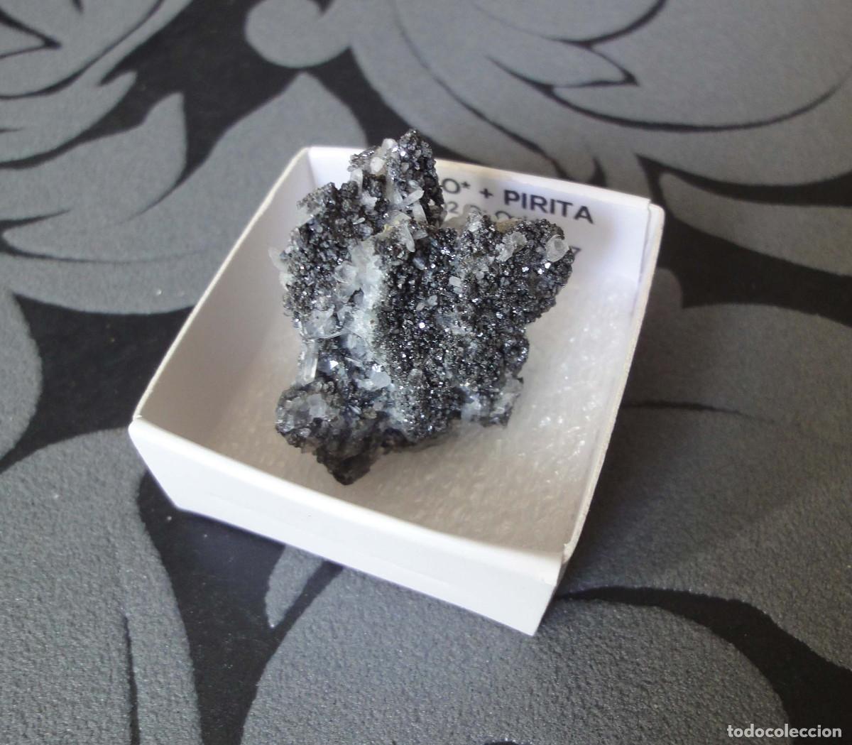 Coleccionismo de minerales: MINERAL CUARZO Y PIRITA MINERALES EN CAJA 4X4 CM