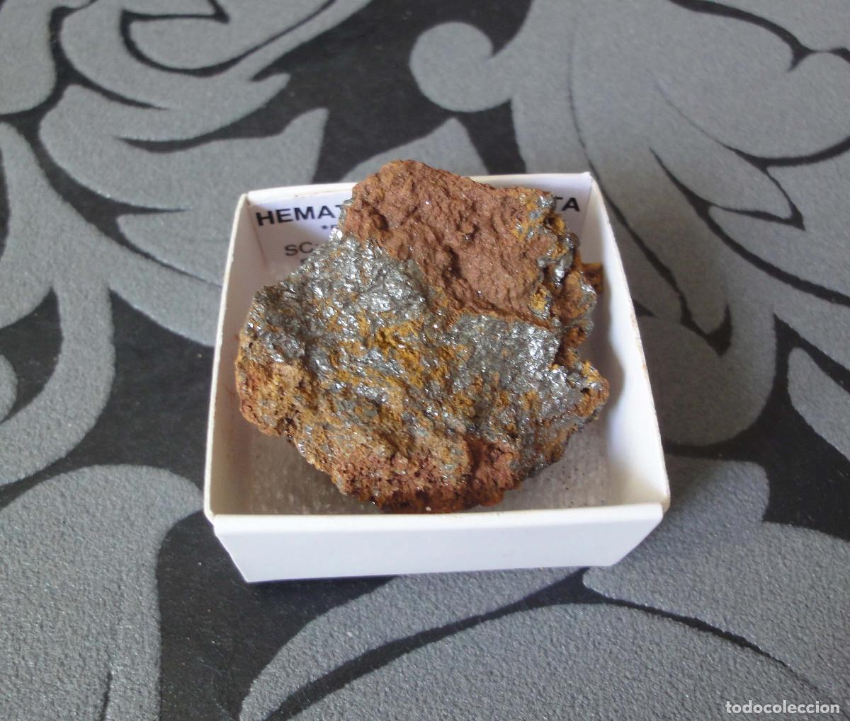 Coleccionismo de minerales: MINERAL HEMATITES Y LIMONITA MINERALES EN CAJA 4X4 CM