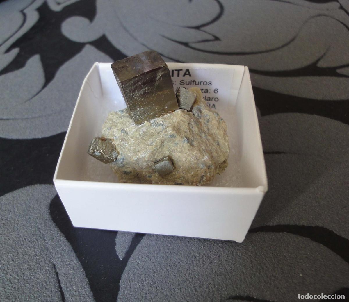 Coleccionismo de minerales: MINERAL PIRITA MINERALES EN CAJA 4X4 CM