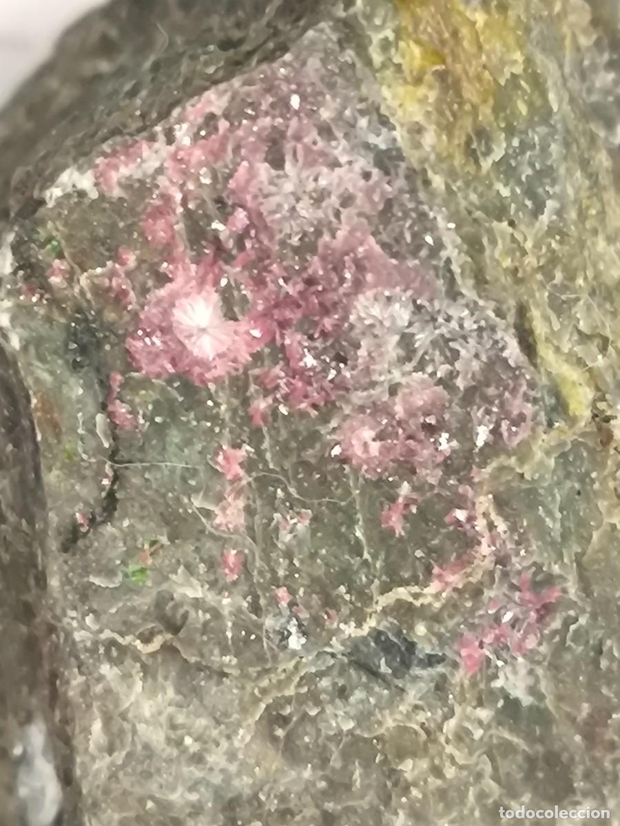 Coleccionismo de minerales: ERITRINA - MINERAL. Almer&iacute;a. 4x4