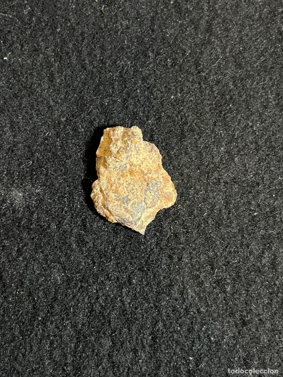 Sammlung von Mineralien: Roca ferruginosa mineral limonita gossan antigua geolog&iacute;a miner&iacute;a colecci&oacute;n vintage