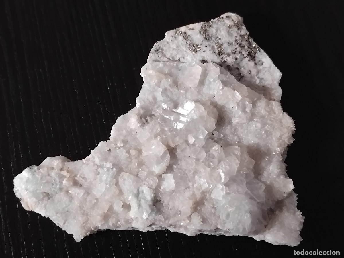 Coleccionismo de minerales: CALCITA sobre CUARZO mineral - Pedrera Berta, El Papiol (Barcelona) - MINERALES DE COLECCI&Oacute;N