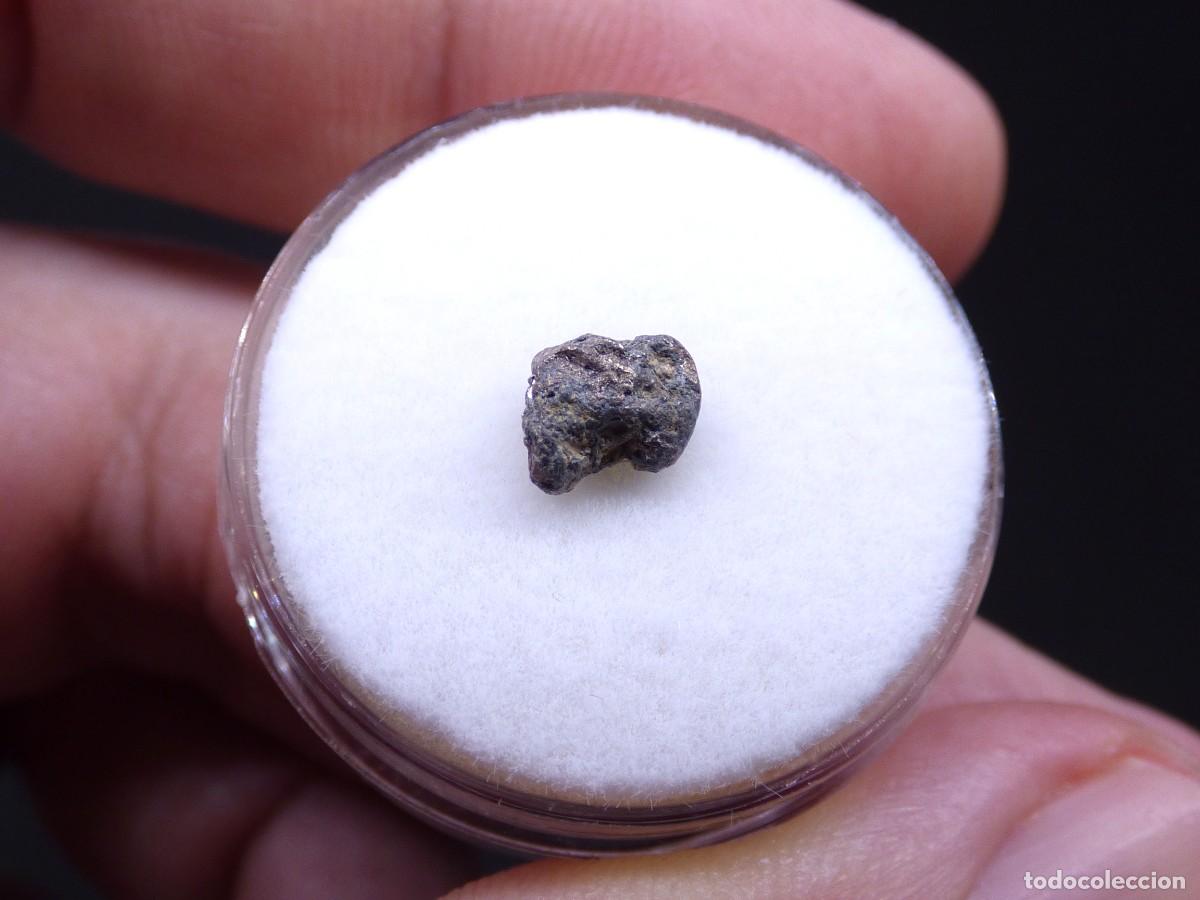 Coleccionismo de minerales: ✅FDMINERALS✅ ⚒️ BISMUTO NATIVO ⚒️ R&iacute;o Vilaque, Los Andes, La Paz, Bolivia - er207