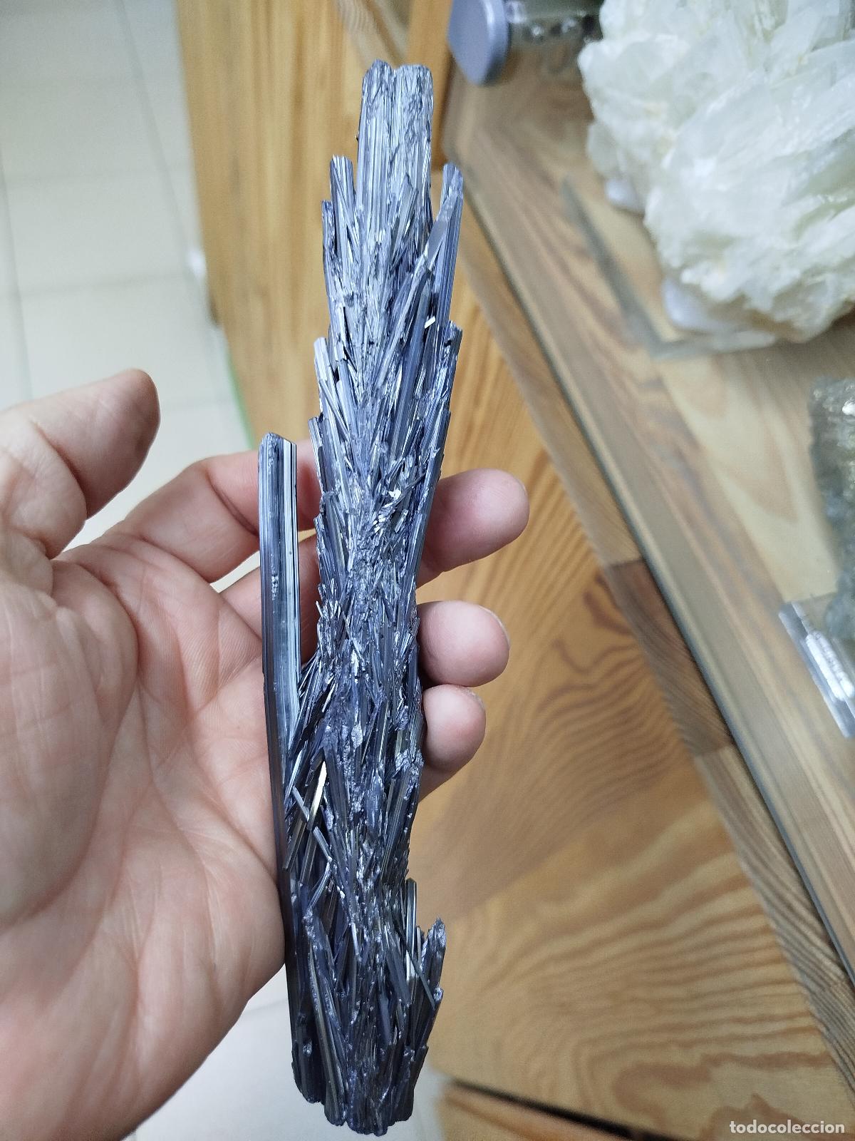 Coleccionismo de minerales: ANTIMONITA - MINERAL . China