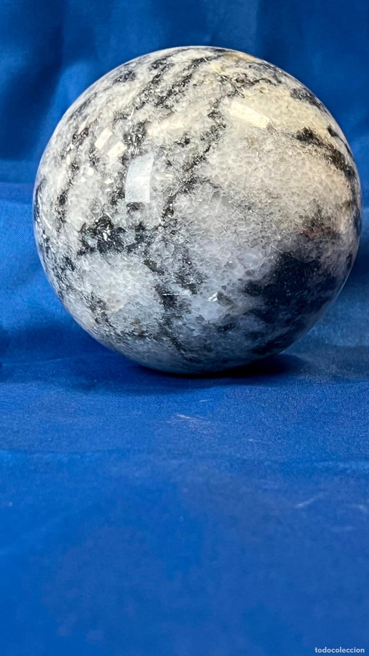 Coleccionismo de minerales: Antigua Esfera Ovoidal de Cuarzo Jasp&oacute;n Blanco y Negro. Piedra Mineral Pulida Vintage