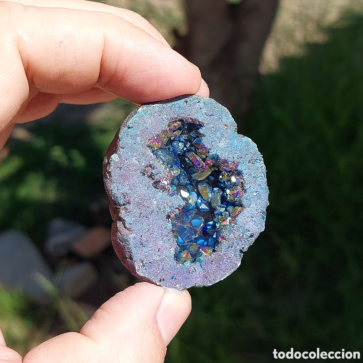 Coleccionismo de minerales: Geoda Cuarzo Aura Metalizada 5,1cm