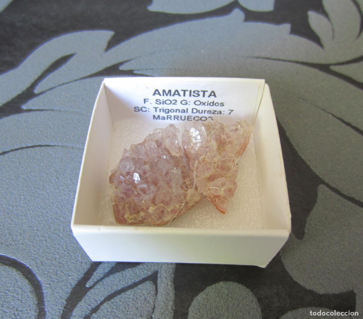 Coleccionismo de minerales: MINERAL CUARZO AMATISTA MINERALES EN CAJA 4X4 CM