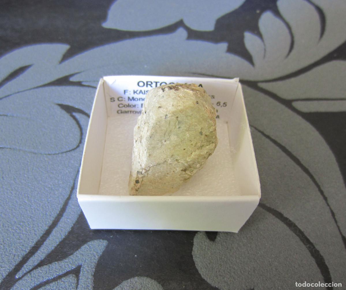 Coleccionismo de minerales: MINERAL ORTOCLASA MINERALES EN CAJA 4X4 CM