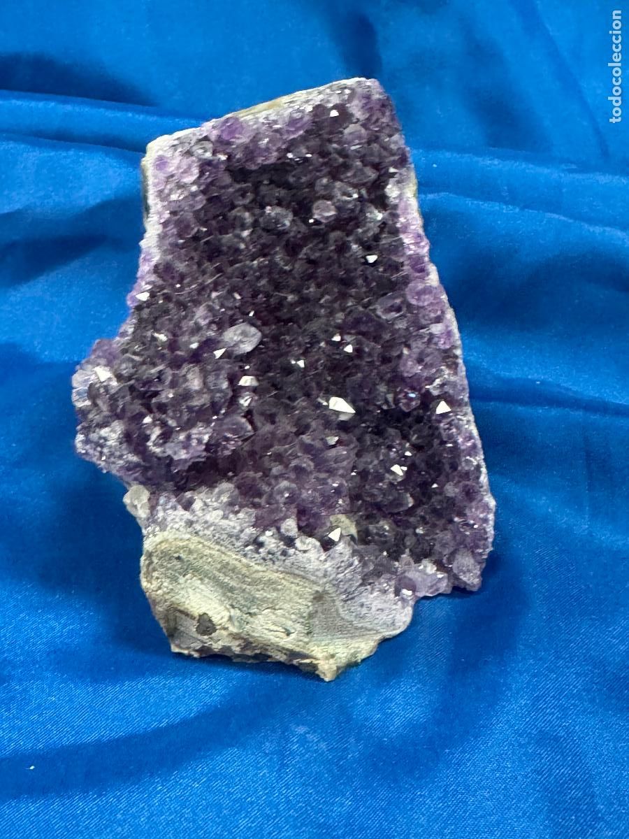 Coleccionismo de minerales: MINERAL NATURAL: HERMOSA DRUSA DE AMETISTA CON CRISTALES VIOLETAS INTENSOS - 830 gr