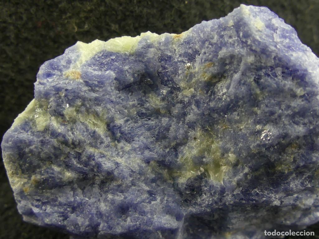 Coleccionismo de minerales: Sodalita, Cochabamba, Bolivia