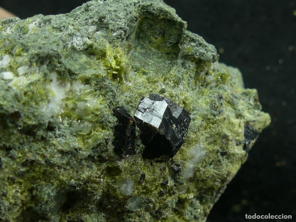 Coleccionismo de minerales: Andradita, Los Serranos, Alicante