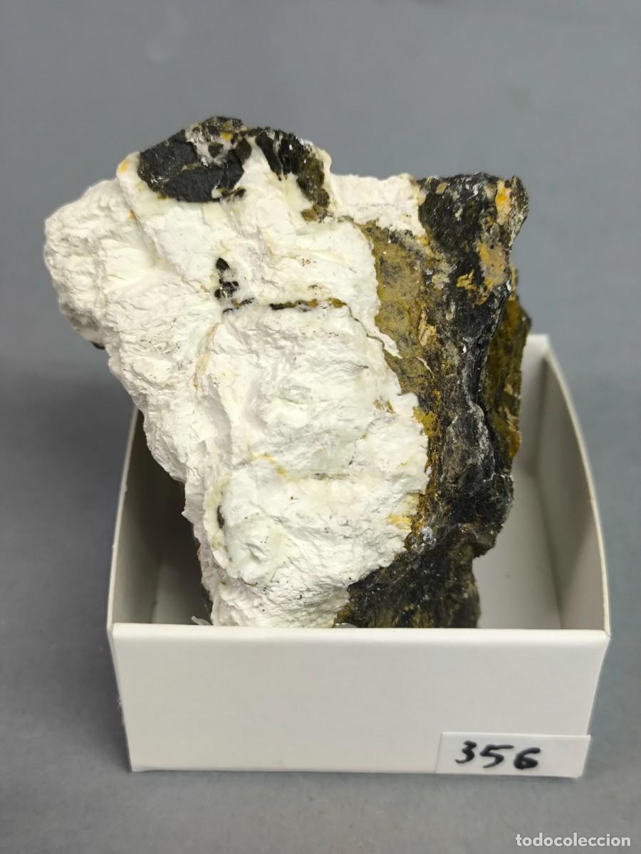 Coleccionismo de minerales: HUNTITA - MINERAL. 4x4 . Barcelona