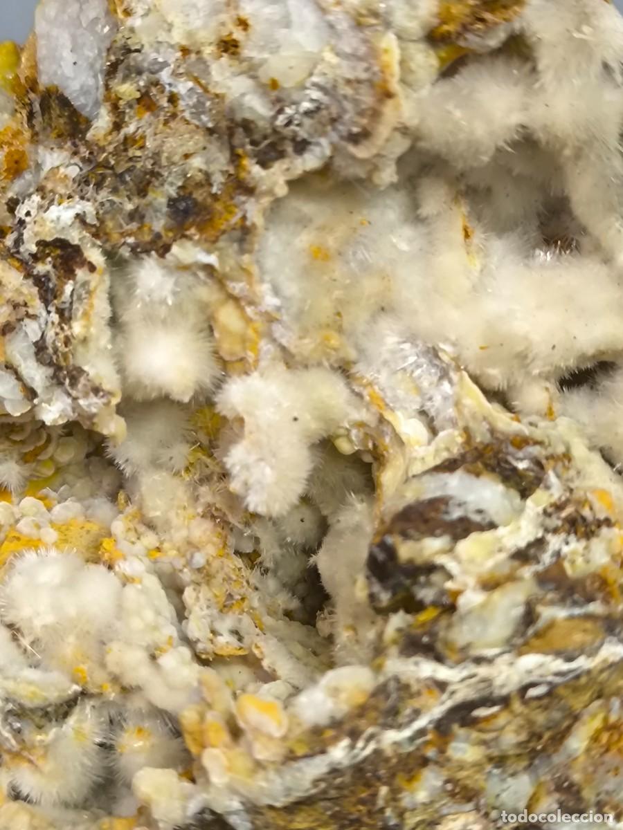 Coleccionismo de minerales: ARAGONITO - MINERAL. Barcelona. 4x4