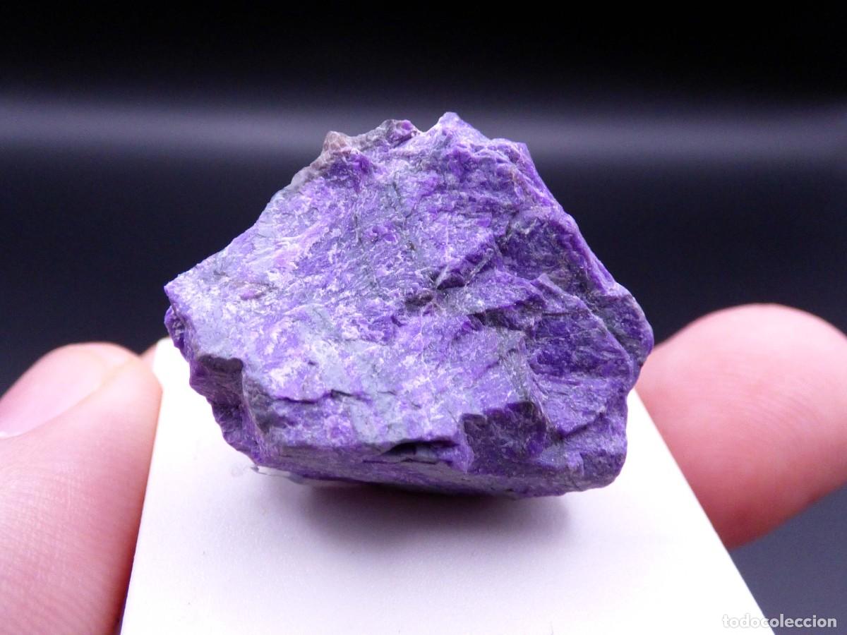 Coleccionismo de minerales: ✅FDMINERALS✅ ⚒️ SUGILITA ⚒️ Wessels Mine, Hotazel, Sud&aacute;frica - L+37