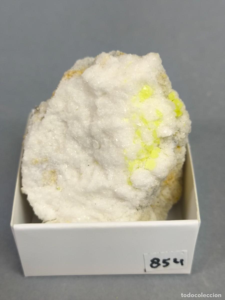 Collezionismo di minerali: AZUFRE + YESO - MINERAL. La Rioja . 4x4