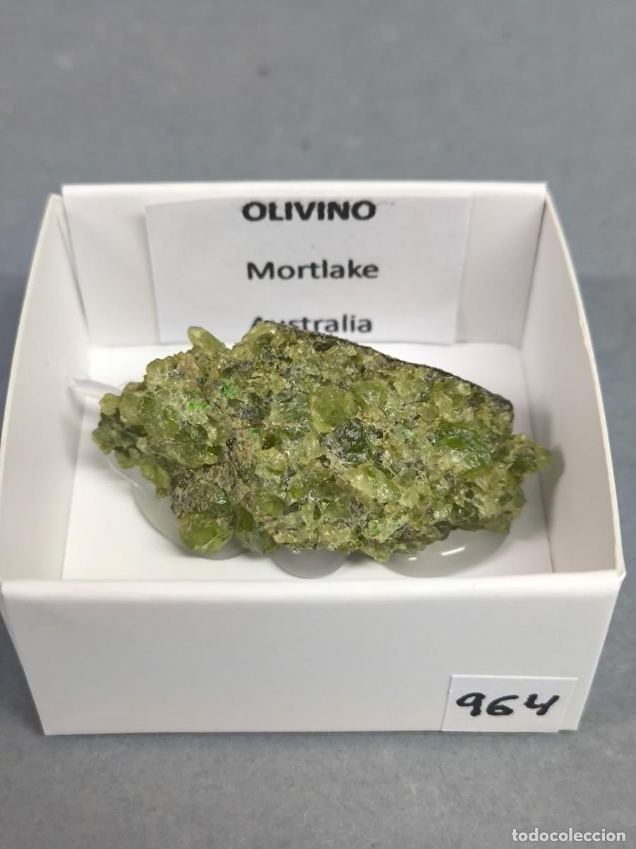 Coleccionismo de minerales: OLIVINO - MINERAL. Australia