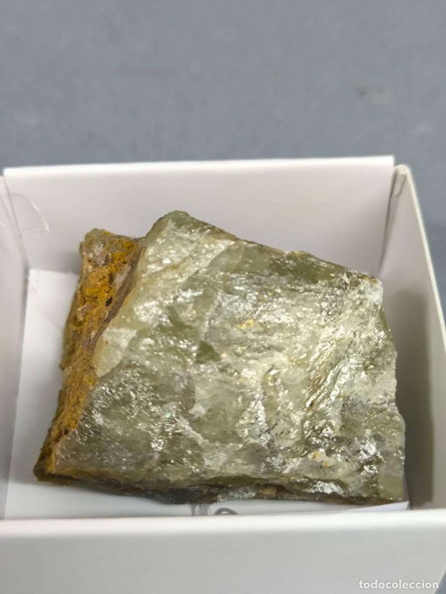 Coleccionismo de minerales: APATITO - MINERAL. Australia. 4X4