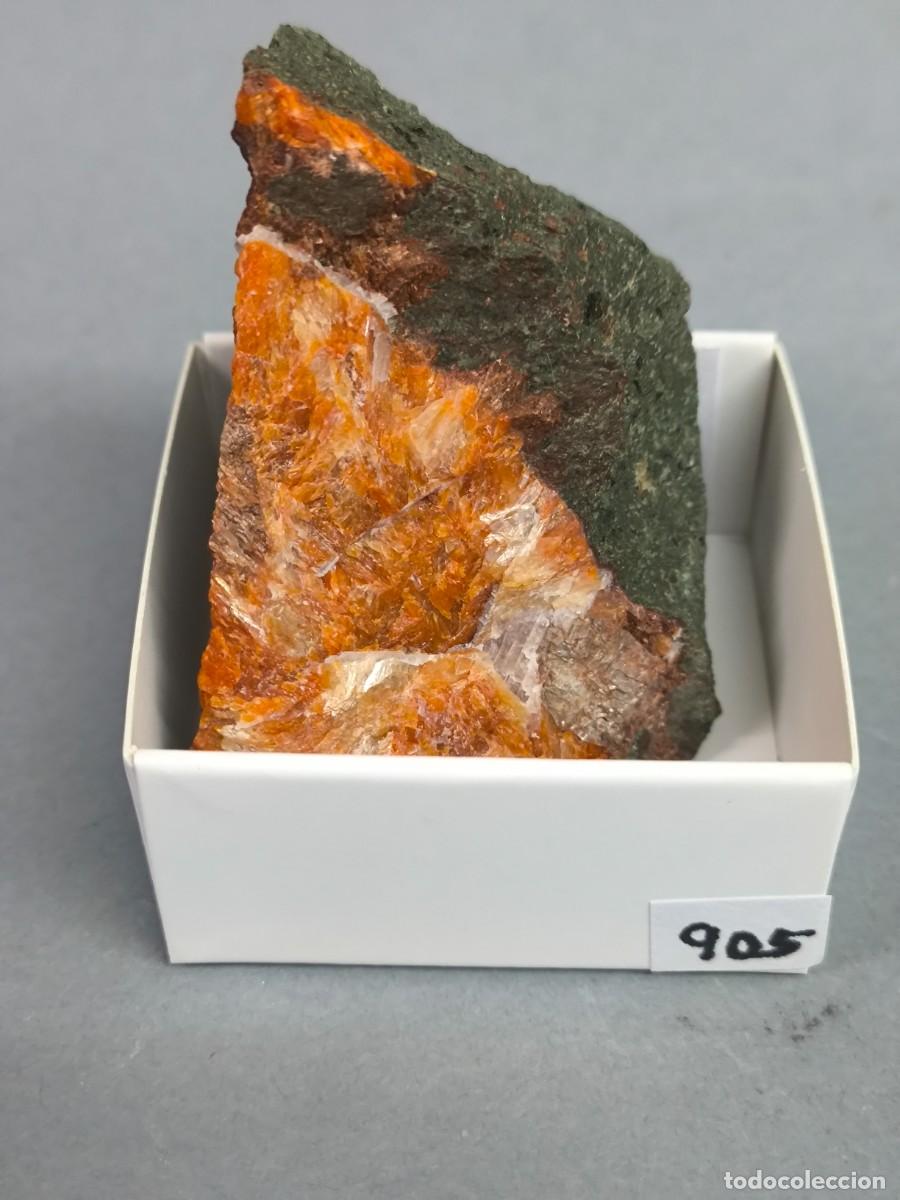 Coleccionismo de minerales: ESTILBITA - MINERAL. Guadalajara. 4x4