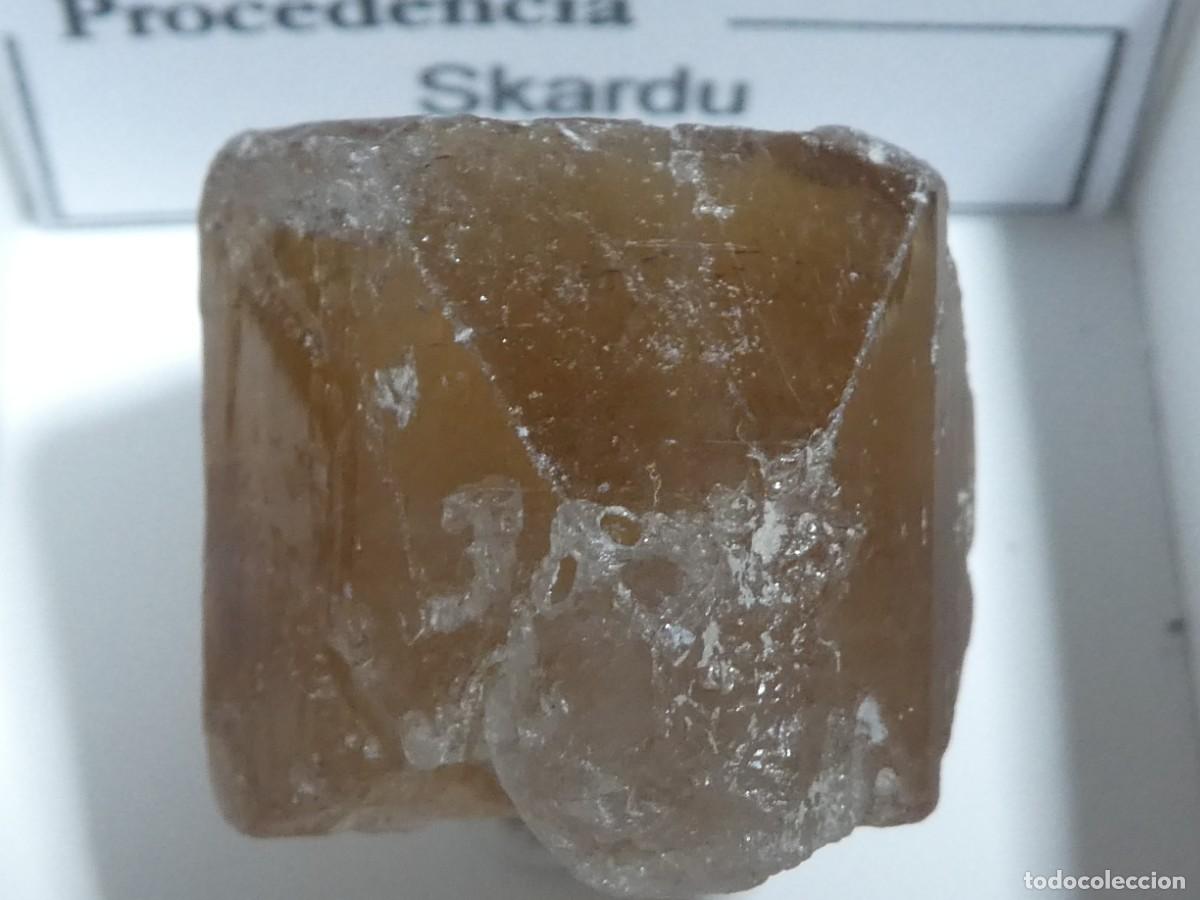 Coleccionismo de minerales: (313) TOPACIO, SKARDU, PAKISTAN.