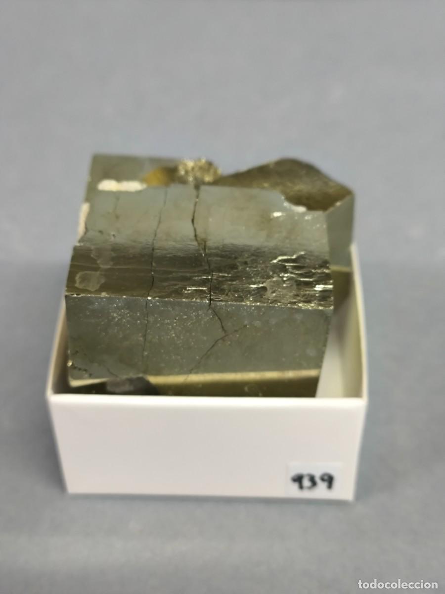 Collezionismo di minerali: PIRITA - MINERAL. Logro&ntilde;o. 4x4