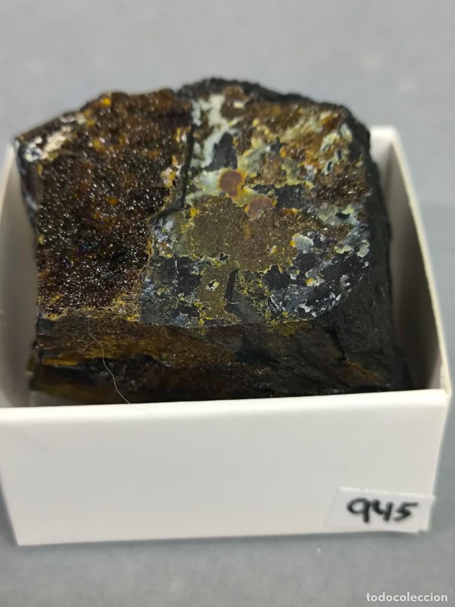 Collezionismo di minerali: JAROSITA +VARISCITA - MINERAL. Barcelona 4x4