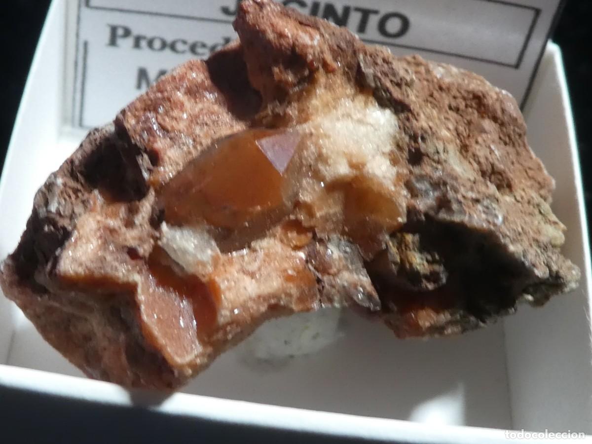 Coleccionismo de minerales: (050) CUARZO ROJO. JACINTO DE COMPOSTELA, VALENCIA. ESPA&Ntilde;A.