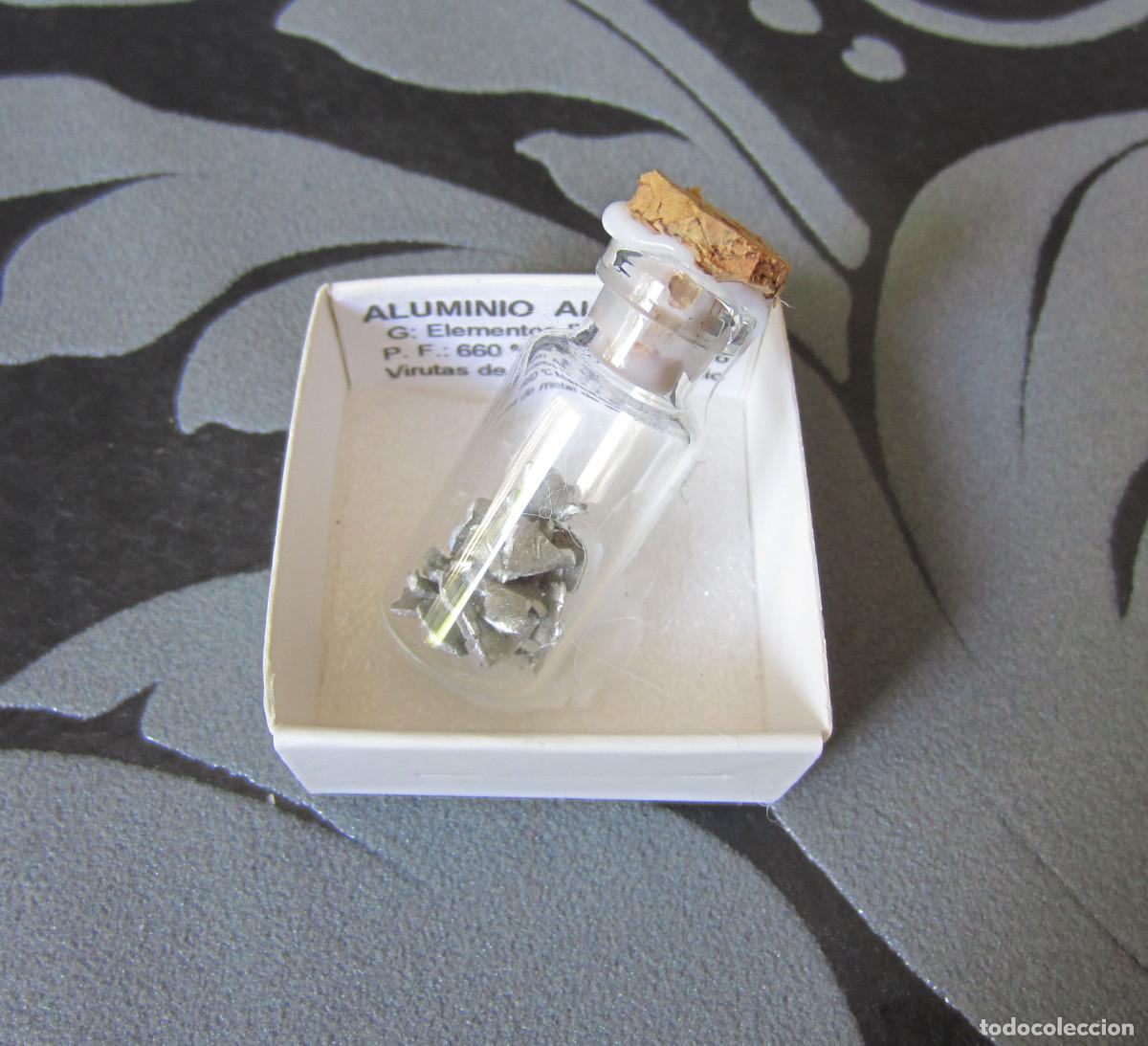 Coleccionismo de minerales: MINERAL ELEMENTOS ALUMINIO MINERALES EN CAJA 4X4 CM