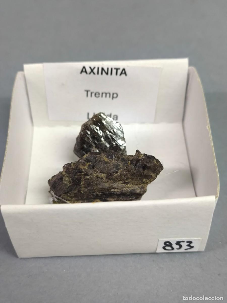 Coleccionismo de minerales: AXINITA - MINERAL. 4X4. Lleida