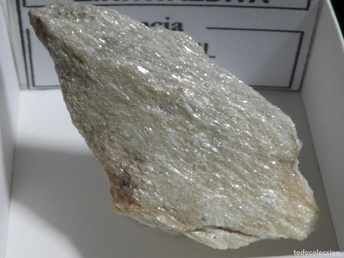 Coleccionismo de minerales: (046) MICA ZINNWALDITA, BRASIL.