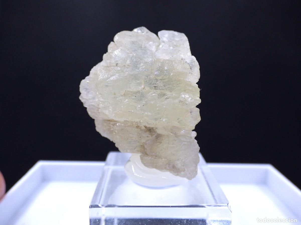 Coleccionismo de minerales: ✅FDMINERALS✅ ⚒️ BERILO ⚒️ Virgem da Lapa, Minas Gerais, Brasil - L+174