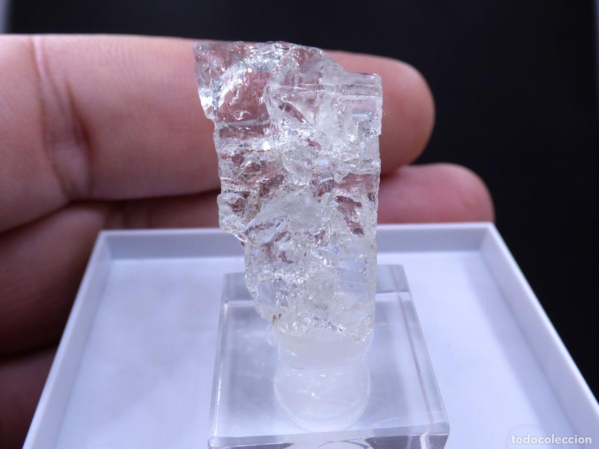 Coleccionismo de minerales: ✅FDMINERALS✅ ⚒️ AGUAMARINA (BERILO) ⚒️ Virgem da Lapa, Minas Gerais, Brasil - L+176