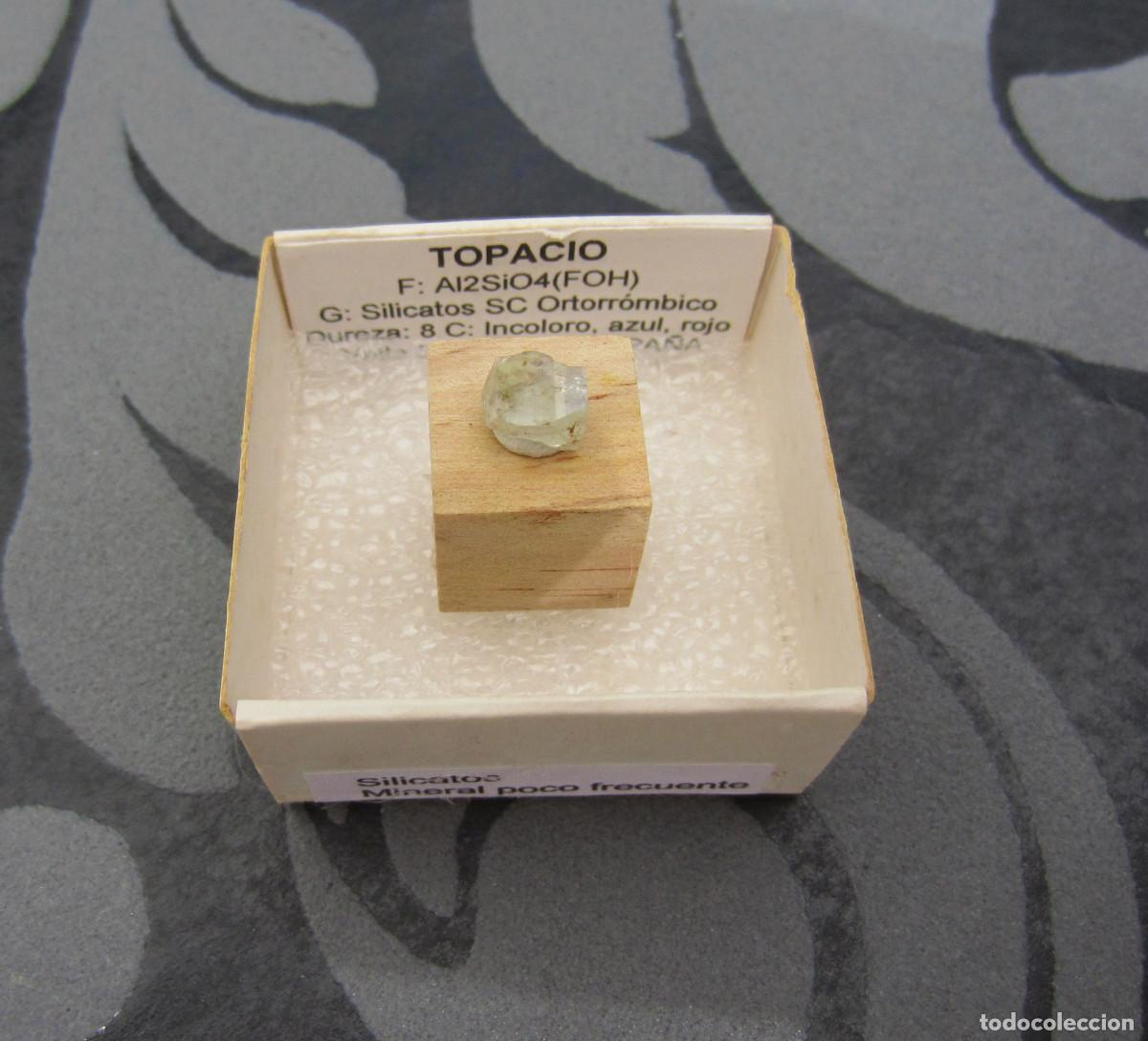 Coleccionismo de minerales: MINERAL TOPACIO MINERALES EN CAJA 4X4 CM