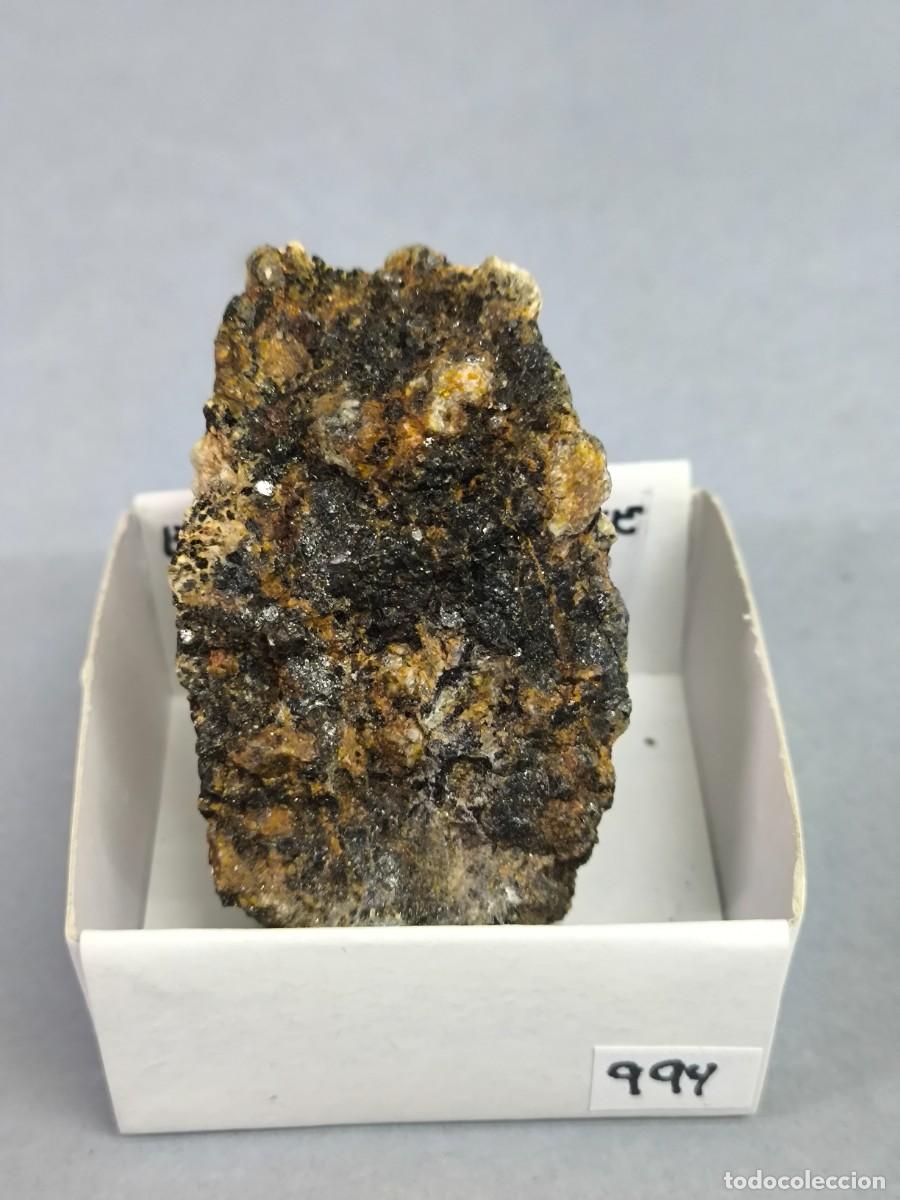 Coleccionismo de minerales: BIOTINA+GRANATES. MINERAL.4x4.Almer&iacute;a