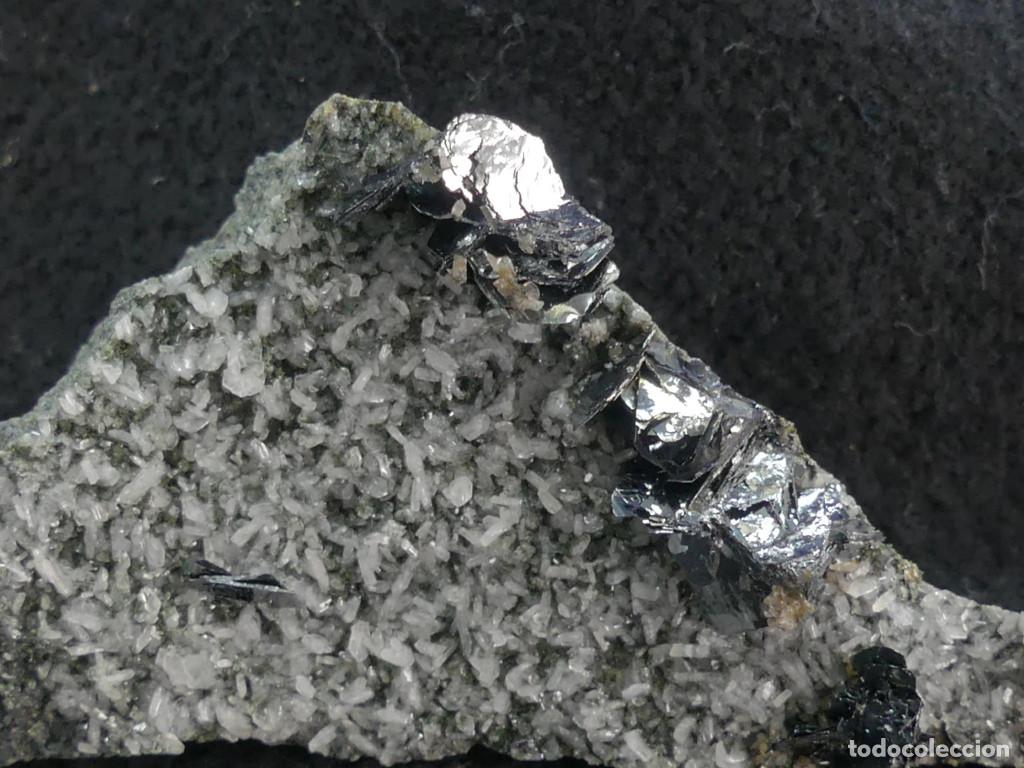 Coleccionismo de minerales: Hematites, Cantera de la Tejeda, M&aacute;laga