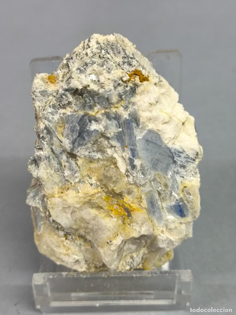 Coleccionismo de minerales: CIANITA - MINERAL. Madrid