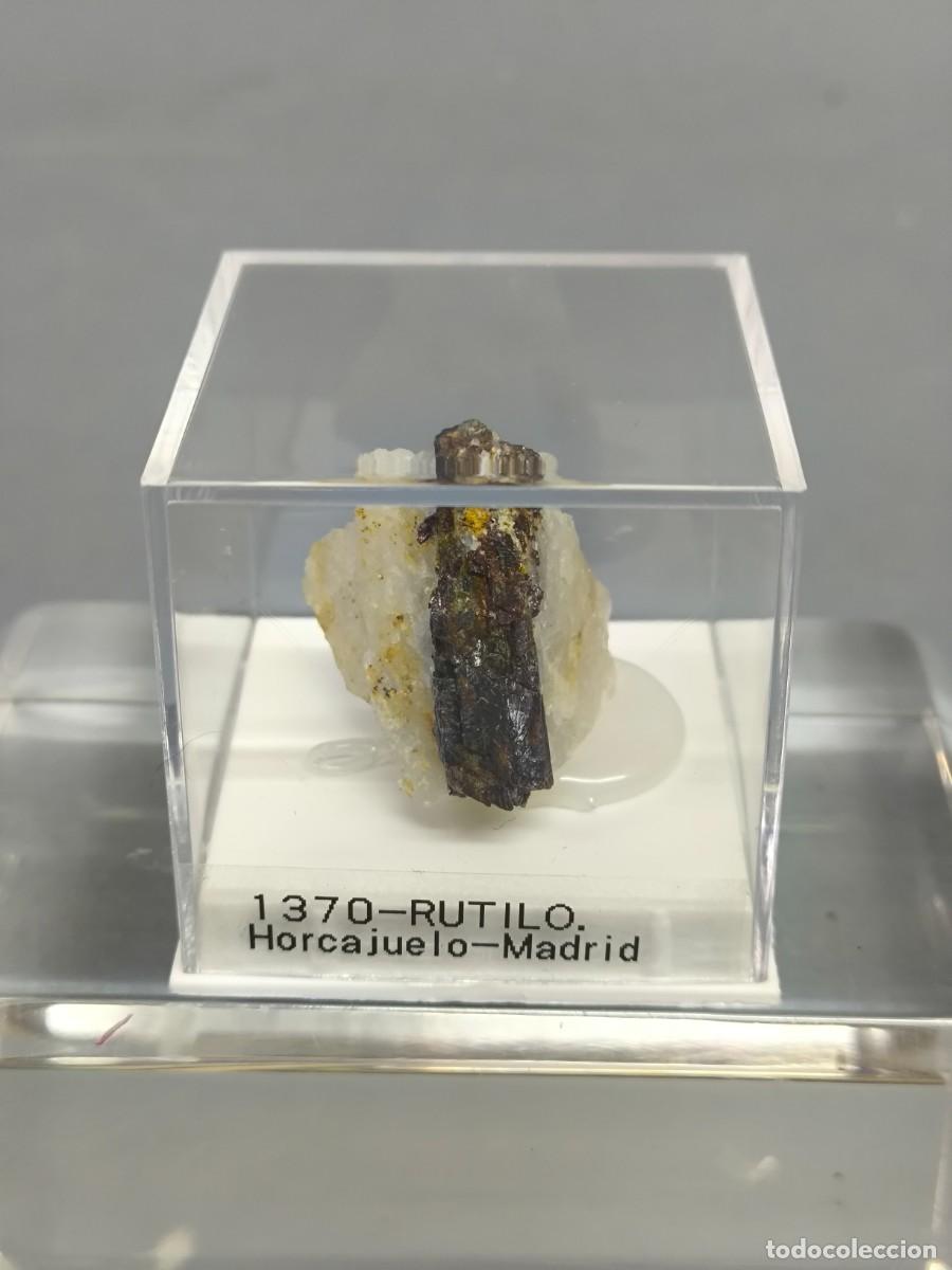 Coleccionismo de minerales: RUTILO - MINERAL. Madridistas