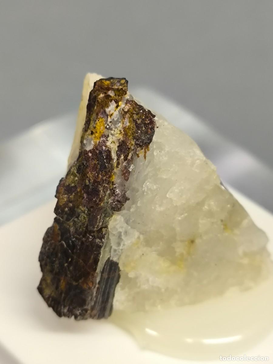 Coleccionismo de minerales: RUTILO - MINERAL. Madrid. - Foto 3