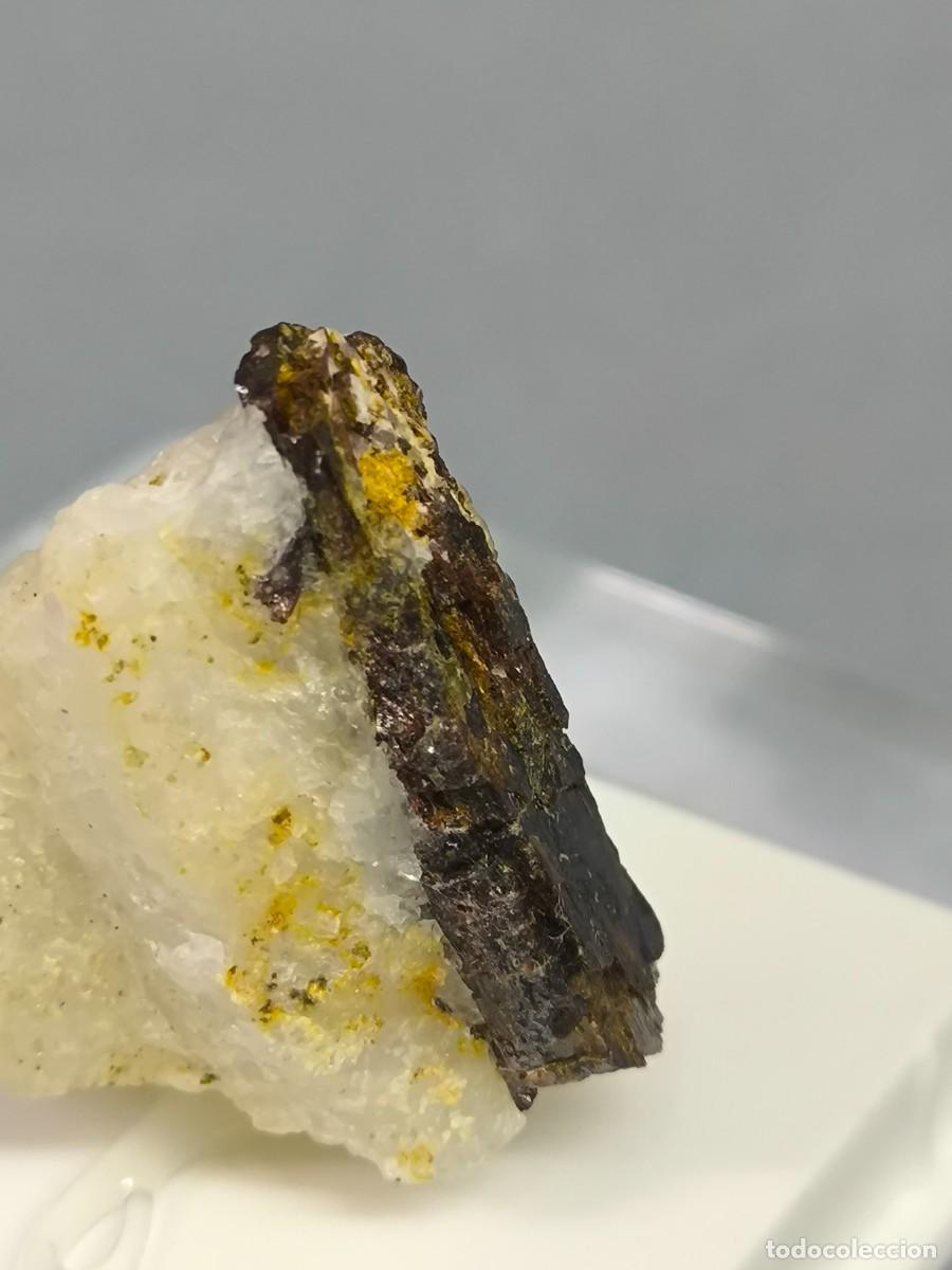 Coleccionismo de minerales: RUTILO - MINERAL. Madrid. - Foto 4