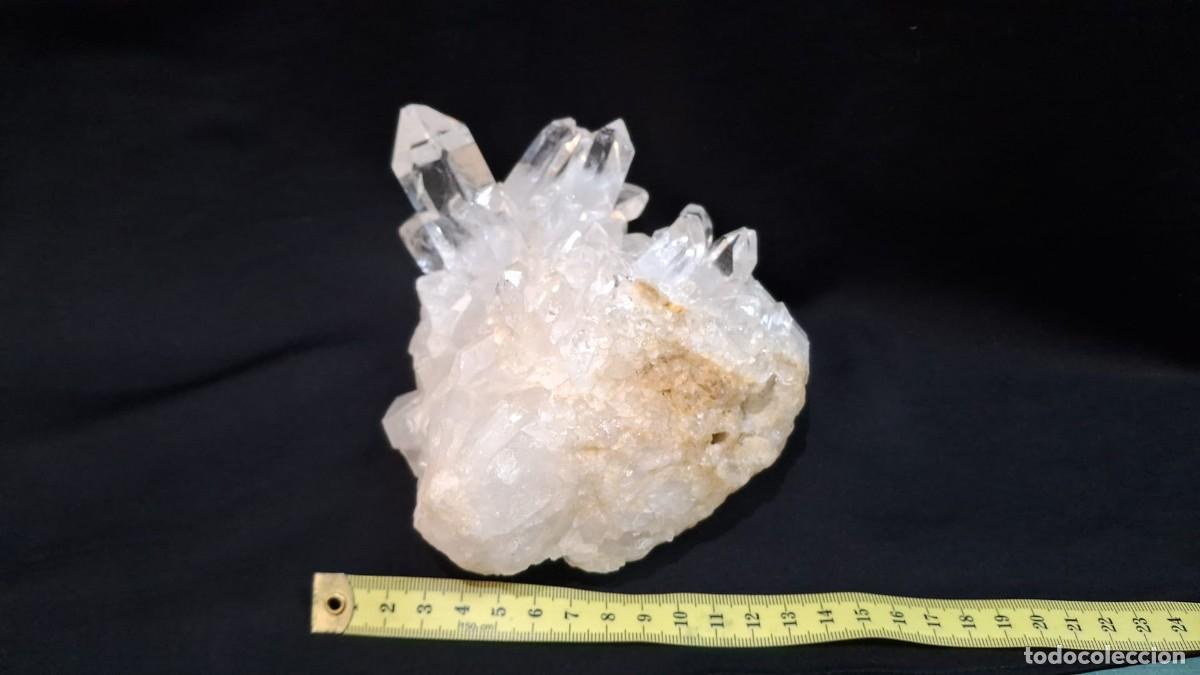 Coleccionismo de minerales: Drusa de cuarzo 1400 gr