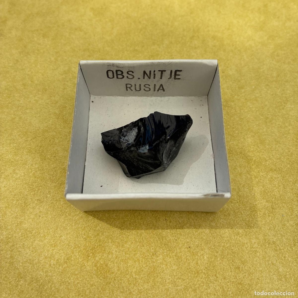 Coleccionismo de minerales: MINERAL OBSIDIANA MINERALES EN CAJAS DE 4x4CM