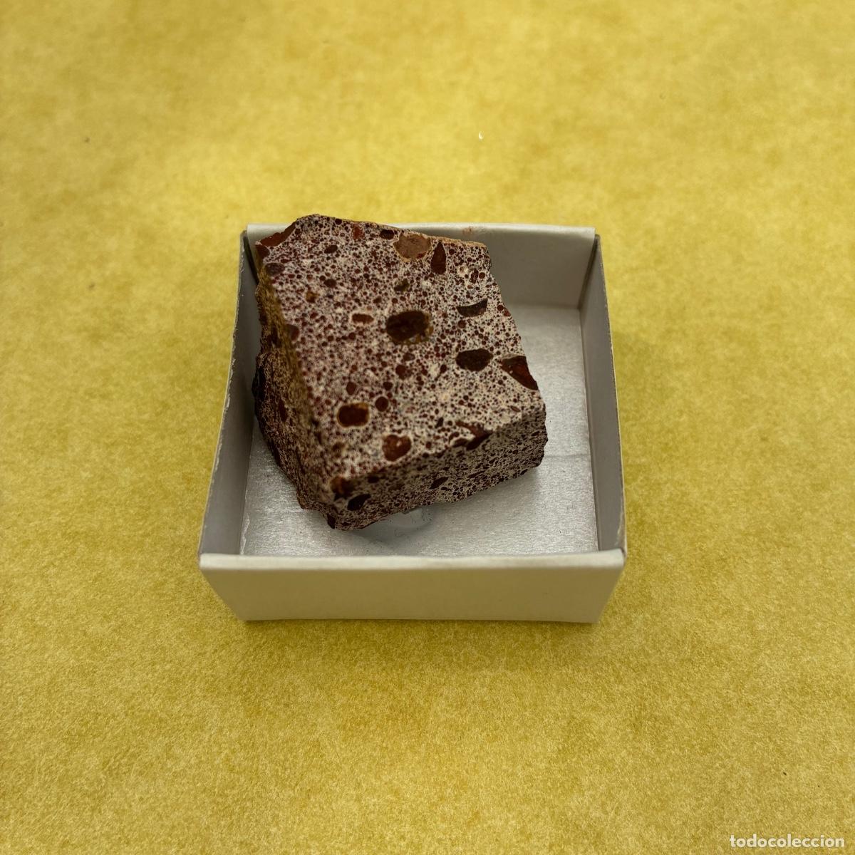 Coleccionismo de minerales: MINERAL BAUXITA MINERALES EN CAJAS DE 4x4CM