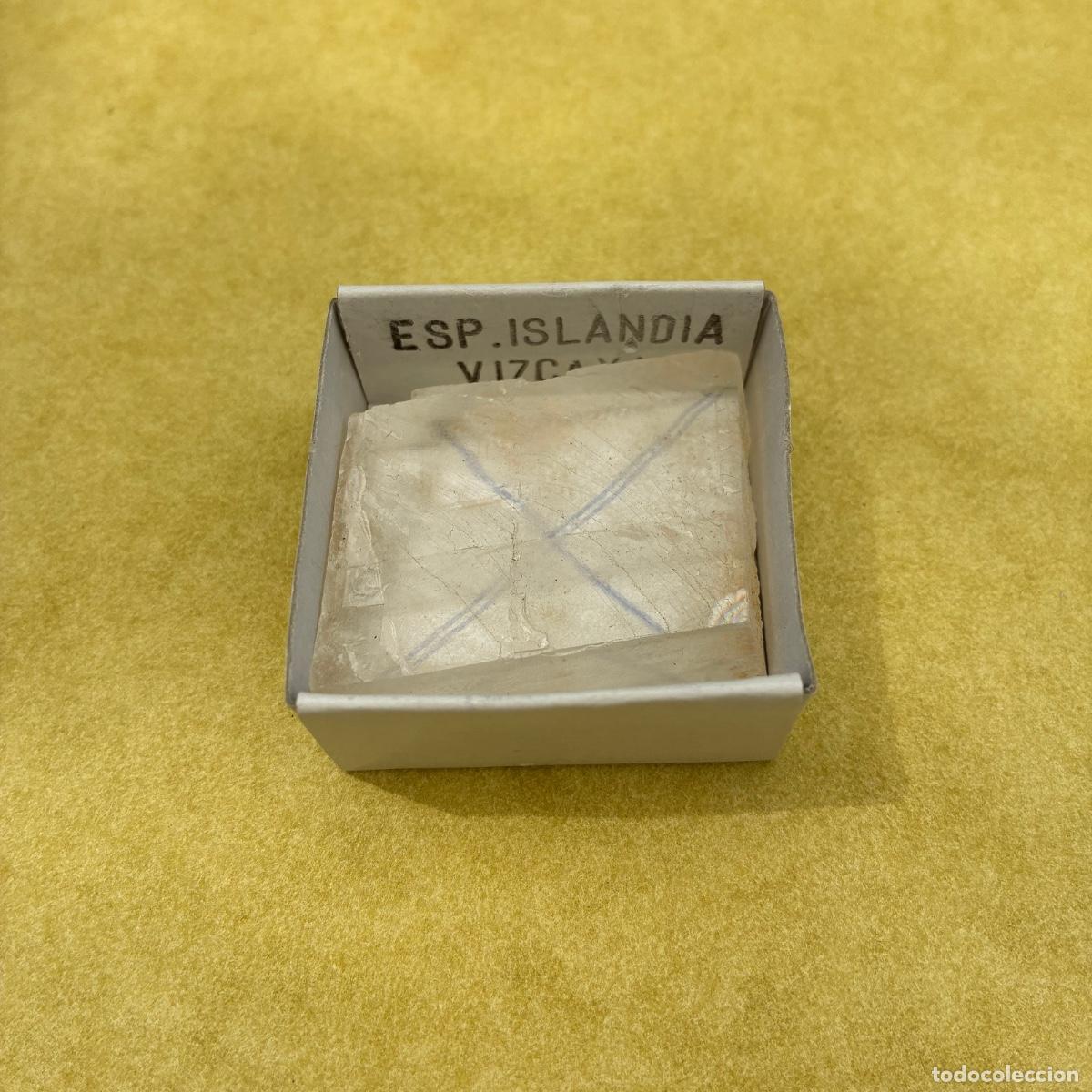 Coleccionismo de minerales: MINERAL ESPATO DE ISLANDIA MINERALES EN CAJAS DE 4x4CM