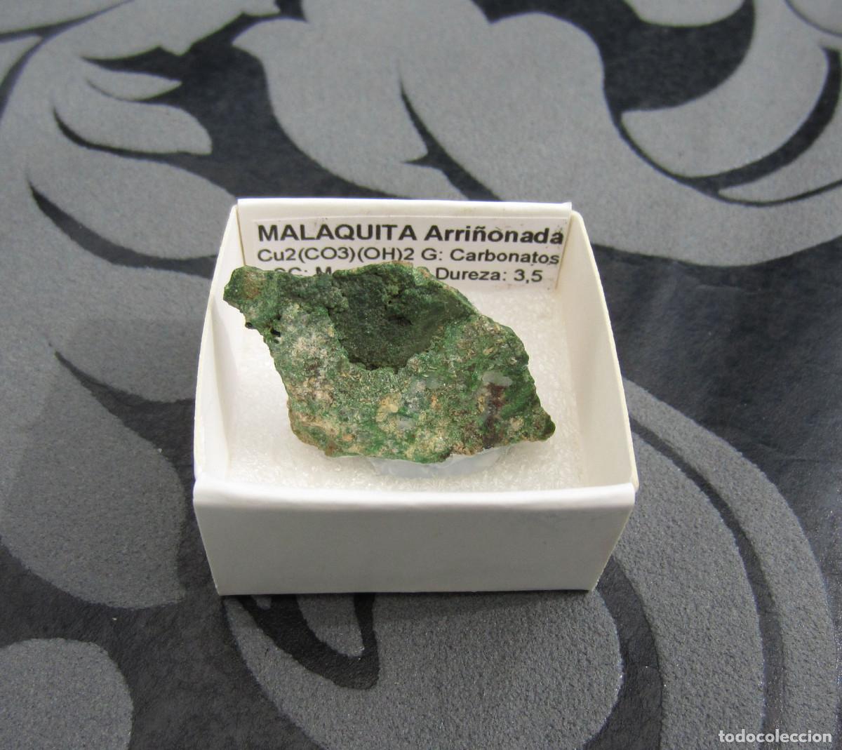 Coleccionismo de minerales: MINERAL MALAQUITA ARRI&Ntilde;ONADA MINERALES EN CAJA 4X4 CM