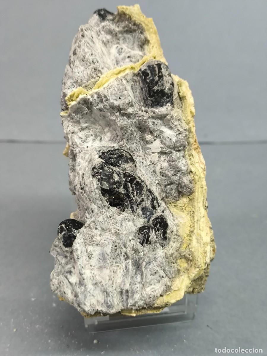 Coleccionismo de minerales: OBSIDIANA - MINERAL. Almer&iacute;a